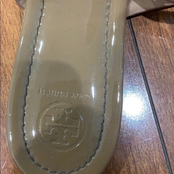 Tory Burch sandals - Picture 2 of 6